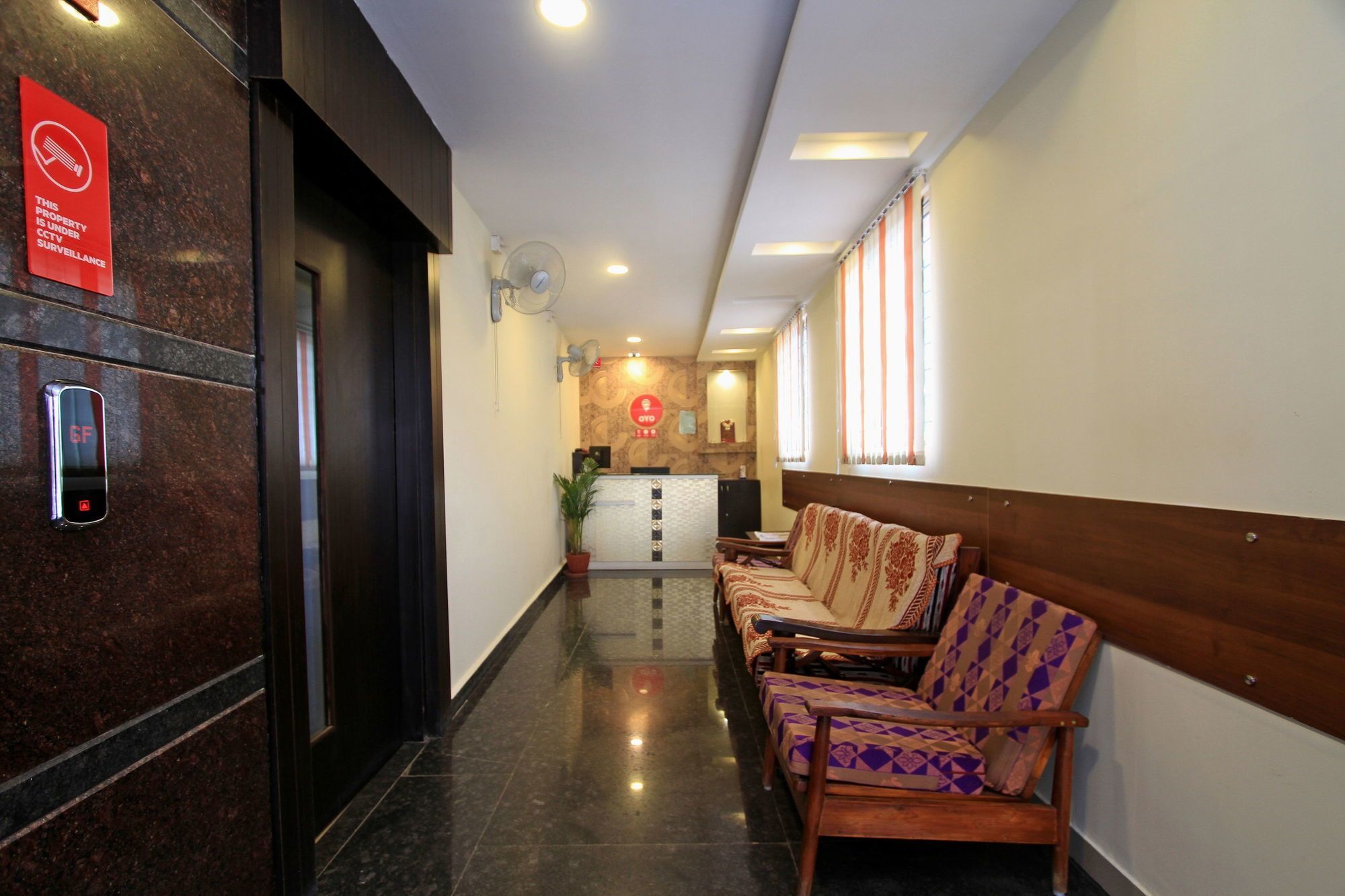 Oyo 4733 Champion Residency Hotel Bangalore Exterior photo